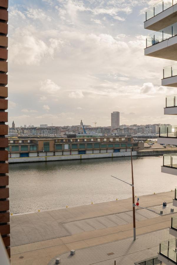 Port Side Incl Parking Appartement *